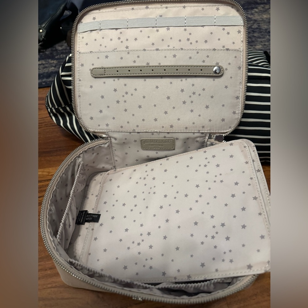 Stella & Dot Large Jewelry Case